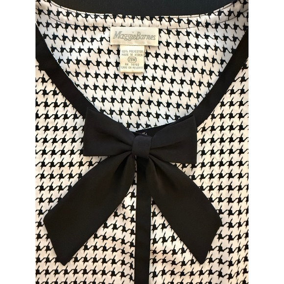 Maggie Barnes Tops - Maggie Barnes Houndstooth Bow Blouse Womens Size‎ 28 Button-Down Holiday Office